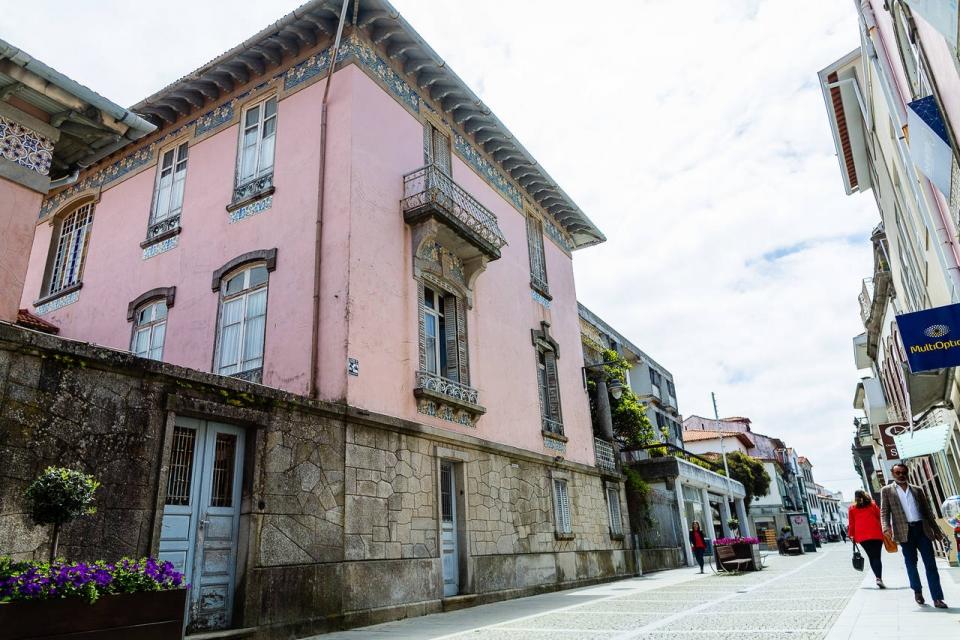 34633219_GI06052019RF00000004_Easy-Resize.com