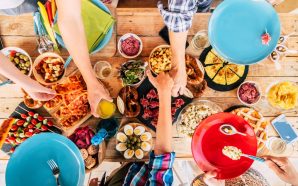 Crónica de Nuno Cardoso: A união faz-se uma garfada de cada vez