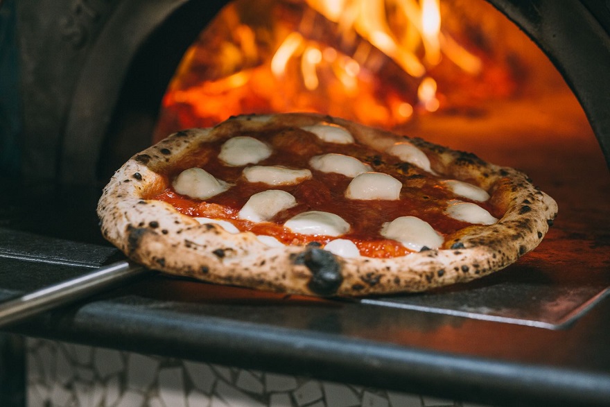 Campeão mundial da pizza napolitana adere ao takeaway em Matosinhos