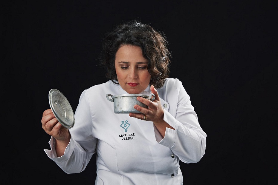 A receita da mãe da chef Marlene Vieira: cabidela de galinha