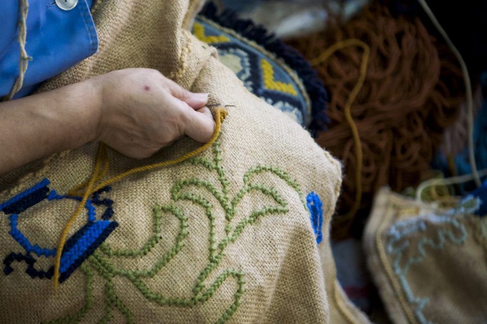 A festa que leva os Tapetes de Arraiolos às ruas da vila regressa no online