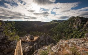 Fragas de São Simão: novos passadiços ligam aldeia de xisto a praia fluvial