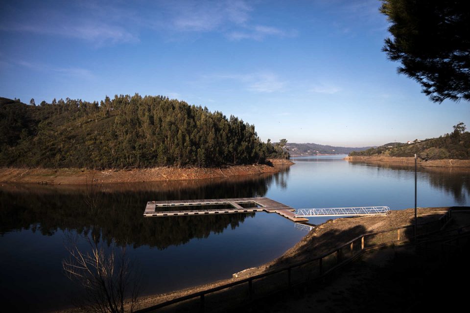 Turismo cresce na Albufeira de Castelo de Bode, um "pedaço português de céu"