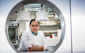 Marlene Vieira casa pratos modernos e intemporais à mesa do novo Zunzum