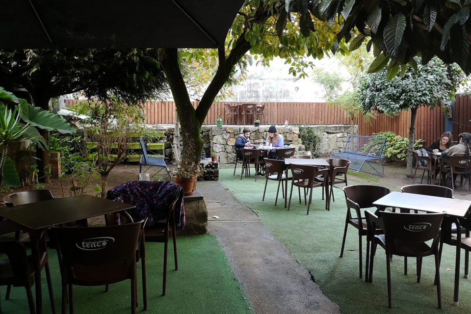 Esta semana andámos no teatro, numa esplanada "secreta" e de volta dos livros