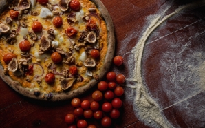 Pizzaria de Chakall celebra três anos com novas pizzas e pratos de conforto