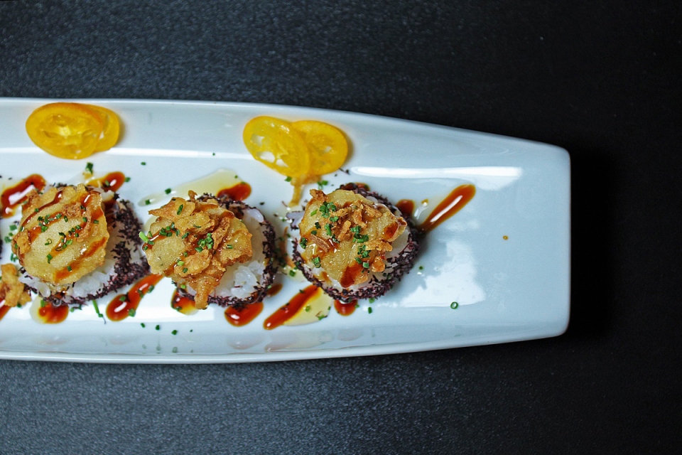 No renovado Hanaya, em Lisboa, prova-se sushi com foie gras e trufa