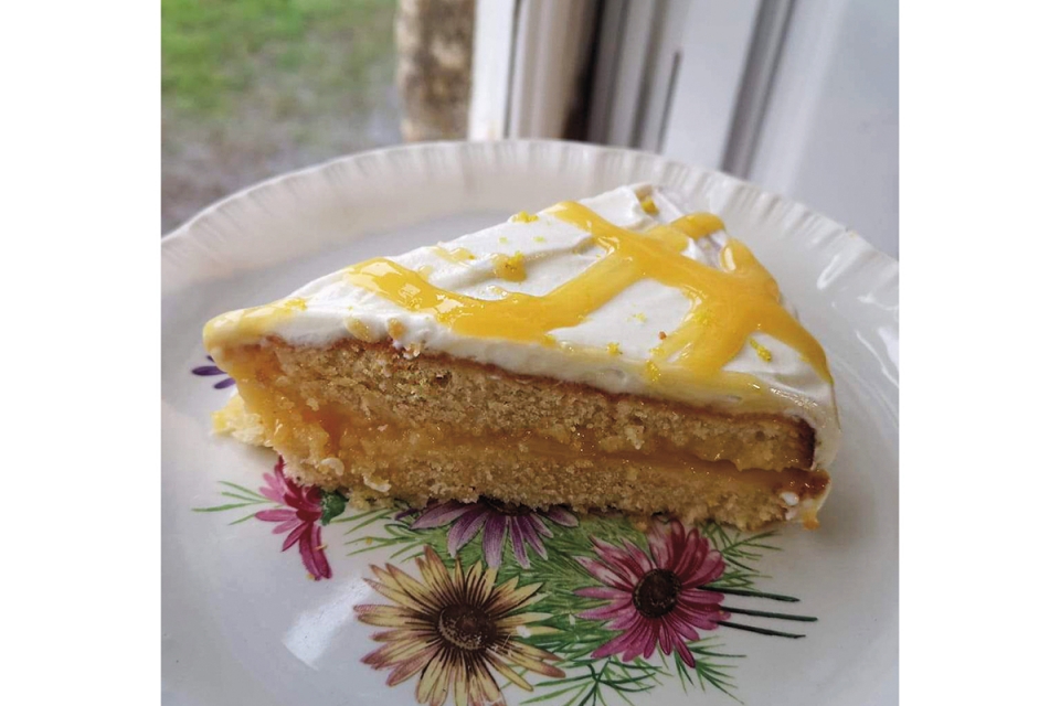 Bolos de abacate e limão e massa com pesto: a semana da Evasões na cozinha