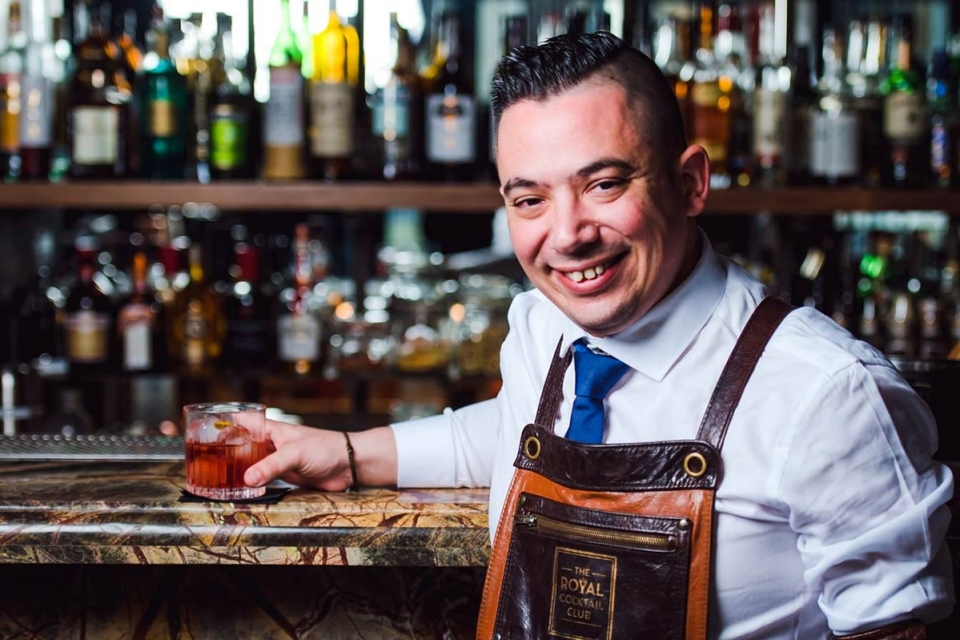 Nelson de Matos: quis ser astronauta, hoje é o Melhor Bartender Nacional