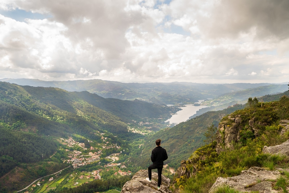 Grande Rota Peneda-Gerês: entre camas renovadas e miradouros na vila do Gerês