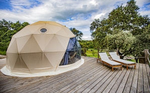 Vila Viçosa: glamping entre vales, junto a uma ribeira e piscina exterior