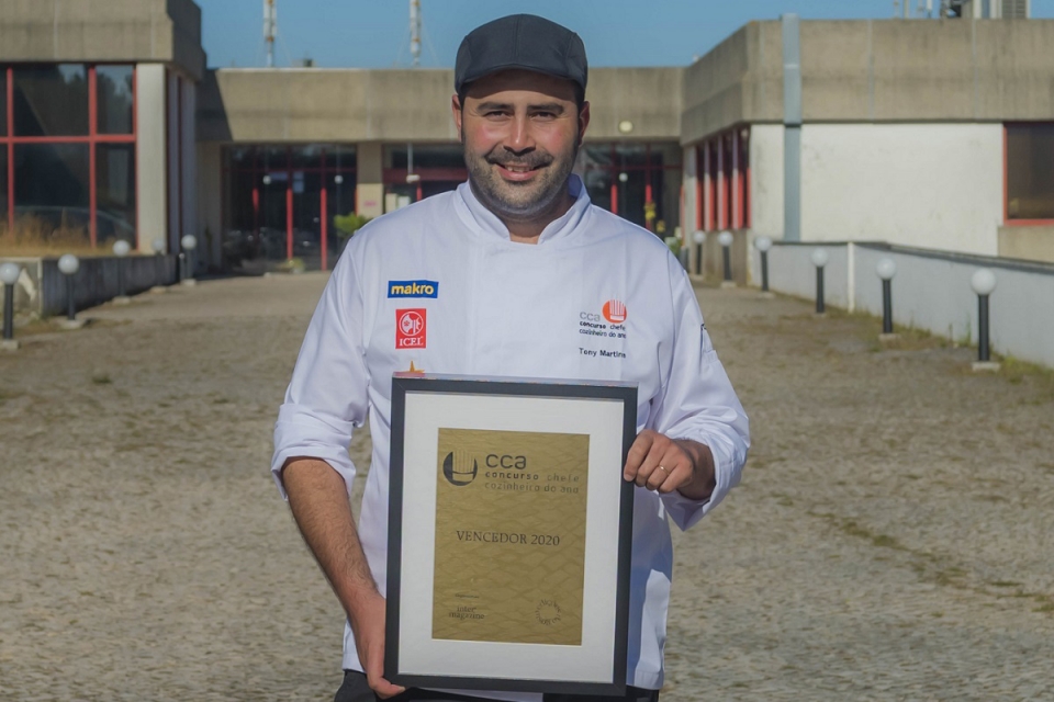 Tony Martins é o vencedor do concurso Chefe Cozinheiro do Ano