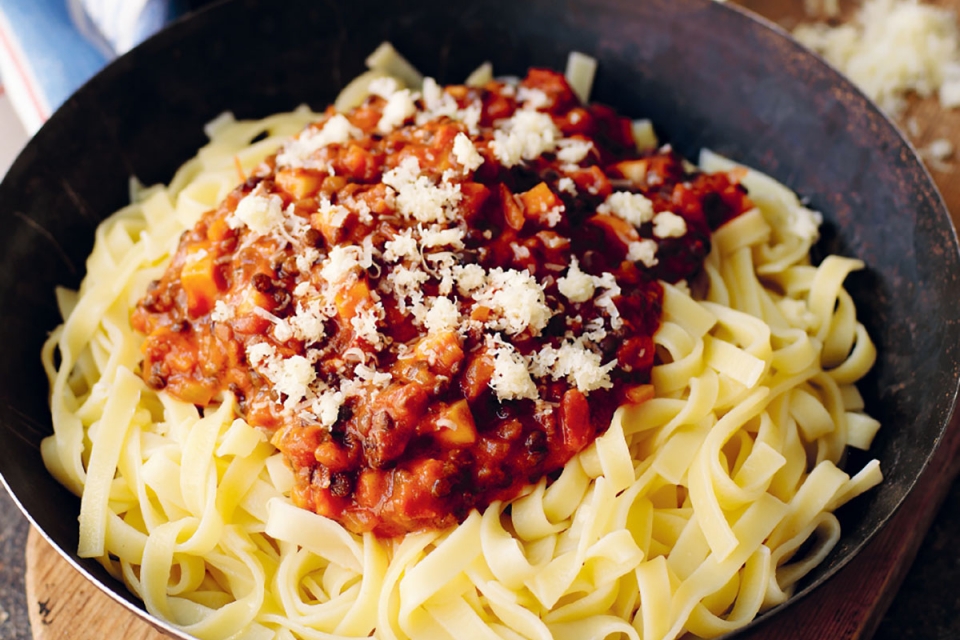 Livro de Hanna Olvenmark junta 50 receitas por menos de um euro