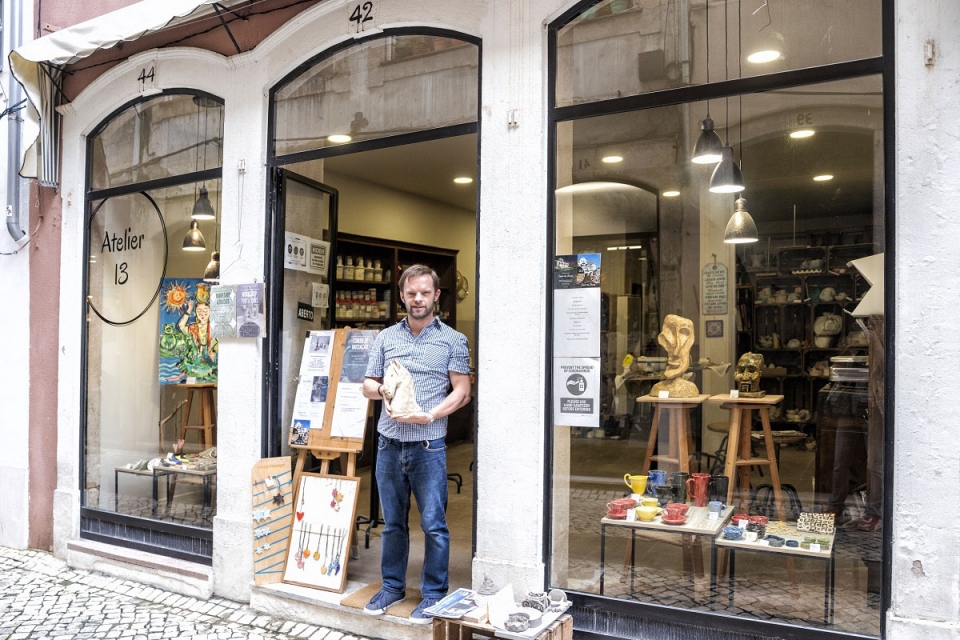 No novo Atelier 13, em Coimbra, há escultura e cerâmica para todos