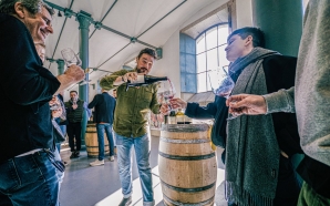 Simplesmente… Vinho regressa à Alfândega e a Andaluzia é a&hellip;